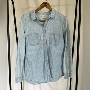 Old navy light wash button up shirt